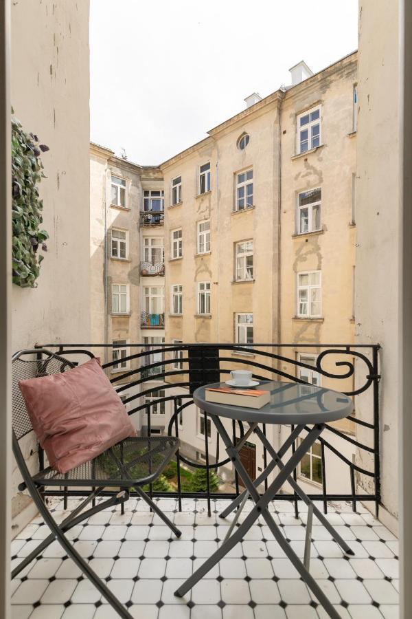Marszalkowska 58 - Classy Two Bedroom Apartment With Balcony By Noclegi Renters Varsavia Esterno foto