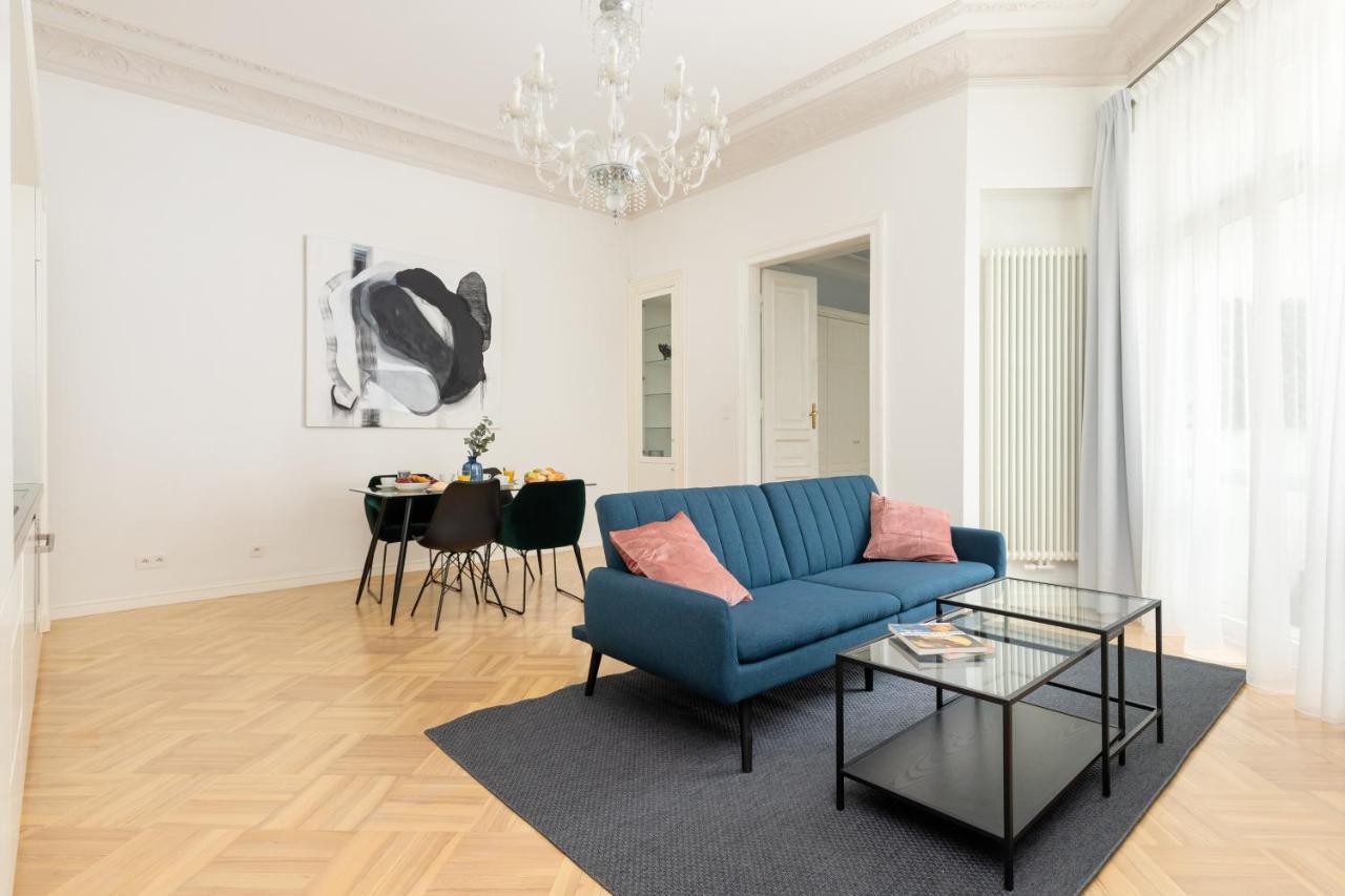 Marszalkowska 58 - Classy Two Bedroom Apartment With Balcony By Noclegi Renters Varsavia Esterno foto